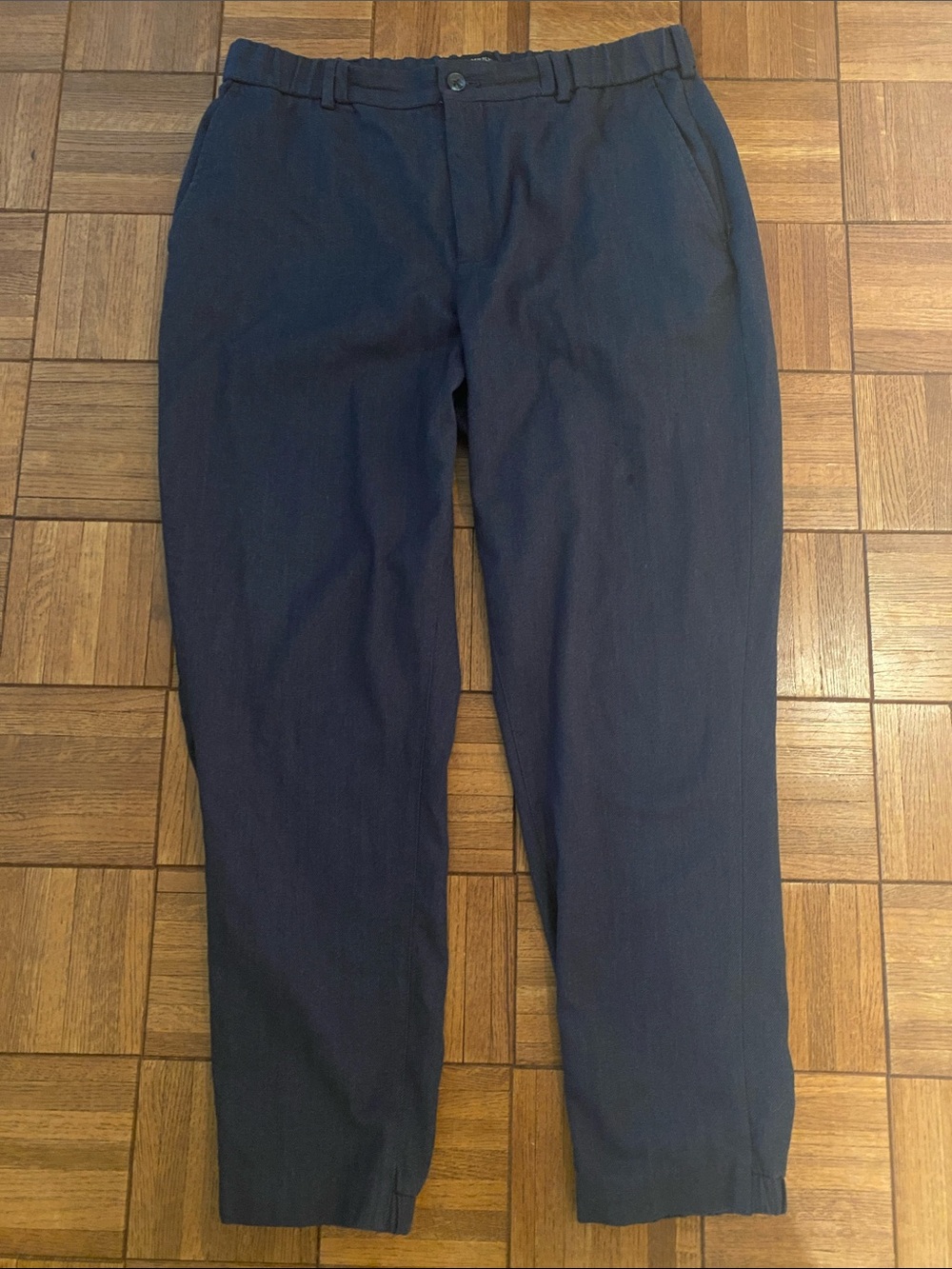 Banana Republic Men's 38x32 Dark Navy Aiden fit dress/jogger